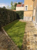Le jardin de l'arbre sec + parking, proche château. - B&B Fontainebleau