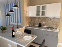 La Collina: Il tramonto - Bed and Breakfast Castiadas