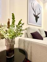 KPT homes Isabel II apartament - B&B