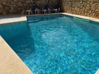 B&B Xewkija - 4 Bedroom Holiday Home with Private Pool & Views - Bed and Breakfast Xewkija