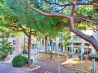 " Le Bleu Marine" Port Fréjus - Cosy T2- Clim & WIFI - B&B Fréjus