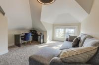 Charming Cincinnati Home with Spacious Deck! - B&B Cincinnati