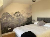 Standard Twin Room with Shared Bathroom