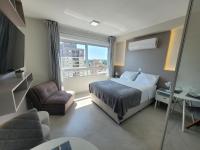 StudioLUX, Vaga Grátis, Piscina, Gym, NetFlix, ao lado da PUC - B&B Porto Alegre