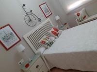 B&B Rota - LOS TULIPANES - Bed and Breakfast Rota