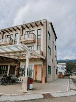 白木宿客WoodWhite House - B&B