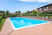 I BROLI - lovely nest with pool - B&B Polpenazze del Garda