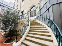 Appartement rénové dans demeure historique - remblai des Sables! - B&B Les Sables-d'Olonne