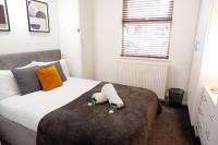 B&B Watford - COSY 2 Bed APARTMENT NEARBY TRAIN STATION! - Bed and Breakfast Watford