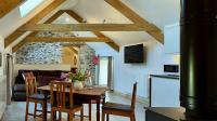 B&B Pencader - Charming Countryside Barn - Bed and Breakfast Pencader