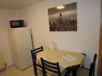 Ferienwohnung Monteurzimmer 2 Haus Arnstadt - B&B Arnstadt