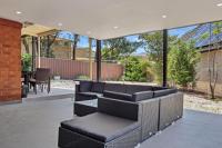 Quiet Elevated Serene Home (B) - B&B