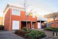 'Nomadic Nest' 2-Bed Executive Coach House + Free Parking! - B&B Reading