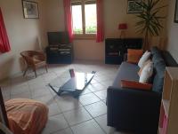 Grand appartement rez-de-chaussée avec jardin Briançon - B&B Briançon