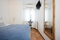 Single Room with Private Bathroom