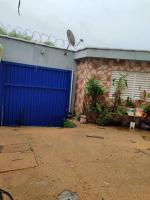 Apartamento inteiro com área e garagem privativa - Chambres d’hôtes
