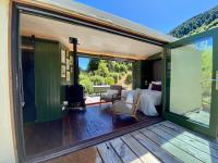 The Box Car with Outdoor Private Bath