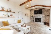 The Chill Pad Deluxe in Cherry Hill - Bed and Breakfast