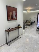 شقة غرفتين وصالة مدخل خاص باركنج سيارة - Ferienwohnung Riyāḑ al Khabrā’