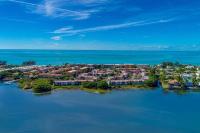 Anna Maria Beach Condo-2 Bed/2 bath- Sleeps 6 - B&B