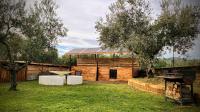 Iacobhouse, casa con giardino esclusivo e parcheggio privato con vista sul Gran Sasso - Chambres d'hôtes Castelbasso