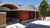 CASA "GUILLE" pleno centro, 200mts de peatonal y 300mts de la playa - B&B Las Grutas