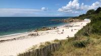 "La Familiale de Kerambigorn" grande maison dans un quartier calme, juste à coté de la superbe plage de Kerambigorn dans la station Balnéaire de Beg-Meil! - Ferienwohnung Fouesnant