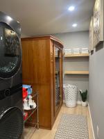 Modern 5BR, Kid-Friendly Home In Poconos with Pool Table - Bed and Breakfast