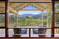 B&B Warburton - Grand View with Spa & Sauna - Bed and Breakfast Warburton