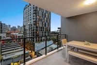 South Bank Stunner! ~ 3 Bed/2 Bath/1Car/Views - Ferienwohnung Brisbane