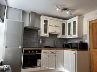 One Bed Rylands Street - Bed and Breakfast