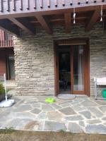 Estudio con sofá cama