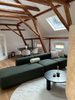 Mosel-Charm - Urige Dachgeschosswohnung - 3 Schlafzimmer für 6 Personen - Liebevoll renoviert & gemütlich - B&B Ürzig