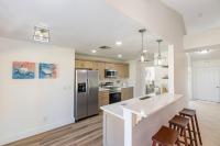 Melbourne Beach 4/3 Home steps to Beach w/Jacuzzi - Chambres d’hôtes Melbourne Beach