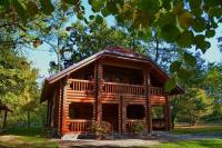 Luxury Chalet at Podlipje Estate - B&B