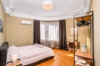 Stunning Luxury 3 Bedroom Apt in the Heart of Town - Chambres d'hôtes Sofia