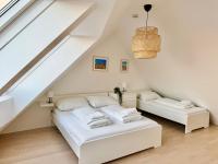 B&B Vienna - Modern 150 m2 Maisonette - Private Garden & Free Parking - Bed and Breakfast Vienna