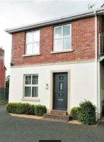 Snug House - Dromore Village - Lagan River View - B&B