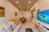 Amazing 2 bedroom apartment near Paseo La Galeria - Chambres d'hôtes Asunción