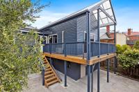 Federation Style meets Central Hobart Location - B&B New Town