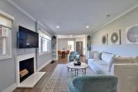 Bexley Park Modern Retreat House - Bed and Breakfast