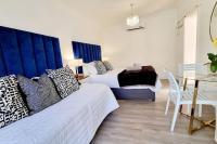 B&B Paarl - Cottage at 6 on Elba - Bed and Breakfast Paarl