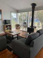 Two-Bedroom Cottage - Acacia