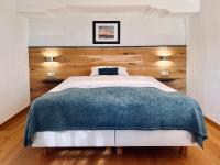 Gasthof Wäscherschloss - B&B Wäschenbeuren