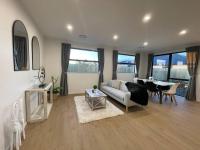 B&B Christchurch - Luxury Brand New 4 Bedroom Family Retreat - Bed and Breakfast Christchurch