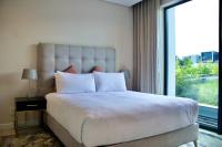 Outstanding 2BR Sandton with a View - Ferienwohnung