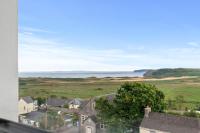 Penalun House - Beautiful Sea Views - Chambres d’hôtes Penally