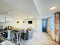 10 Bromleys Court - B&B Church Stretton