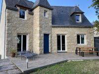 209 - Charmante maison entièrement rénovée à quelques pas de Sables-Dor-Les-Pins - B&B