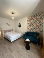 B&B Saint-Amand-Montrond - Au 15 Bis - Studio Hyper Centre - Bed and Breakfast Saint-Amand-Montrond